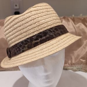August Hat